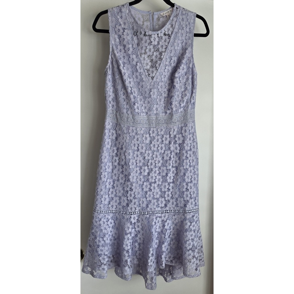 Nanette Lepore Lace Dress Size 6 Formal Floral Sleeveless V-Neck Light Purple